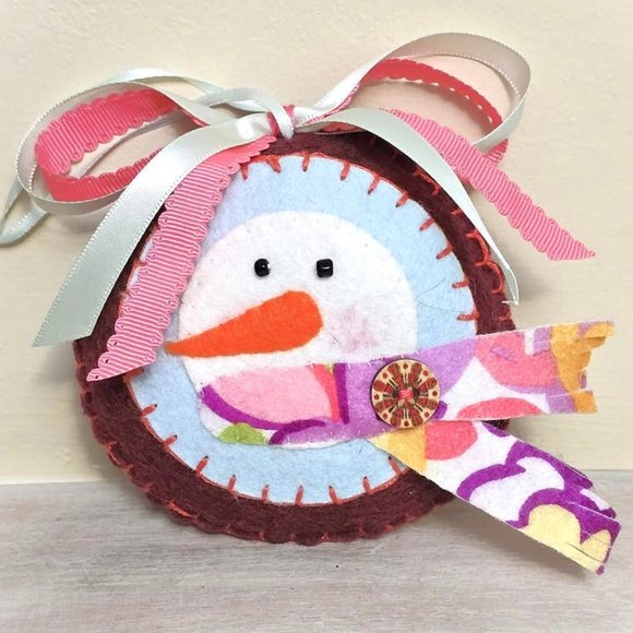 Handmade felt ornament, Christmas ornament, felt, hand embroidery work - Picture 10 of 10